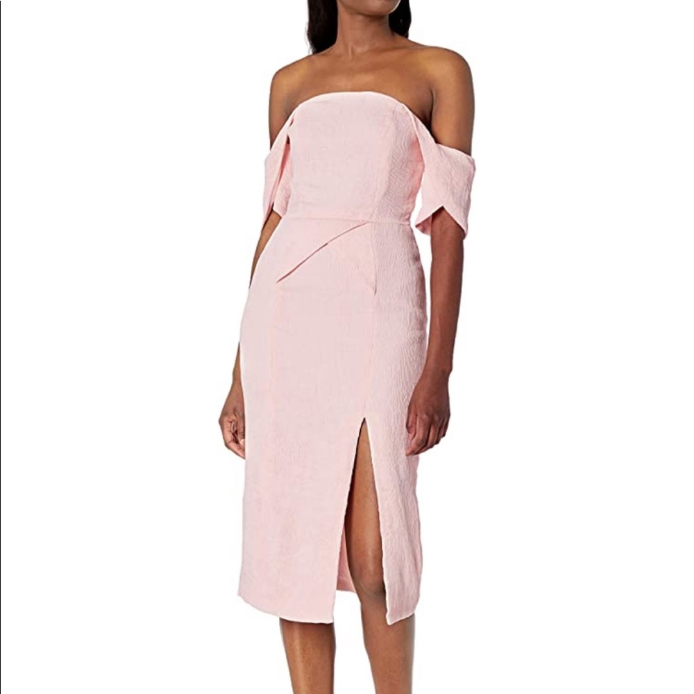 Elliatt dress
